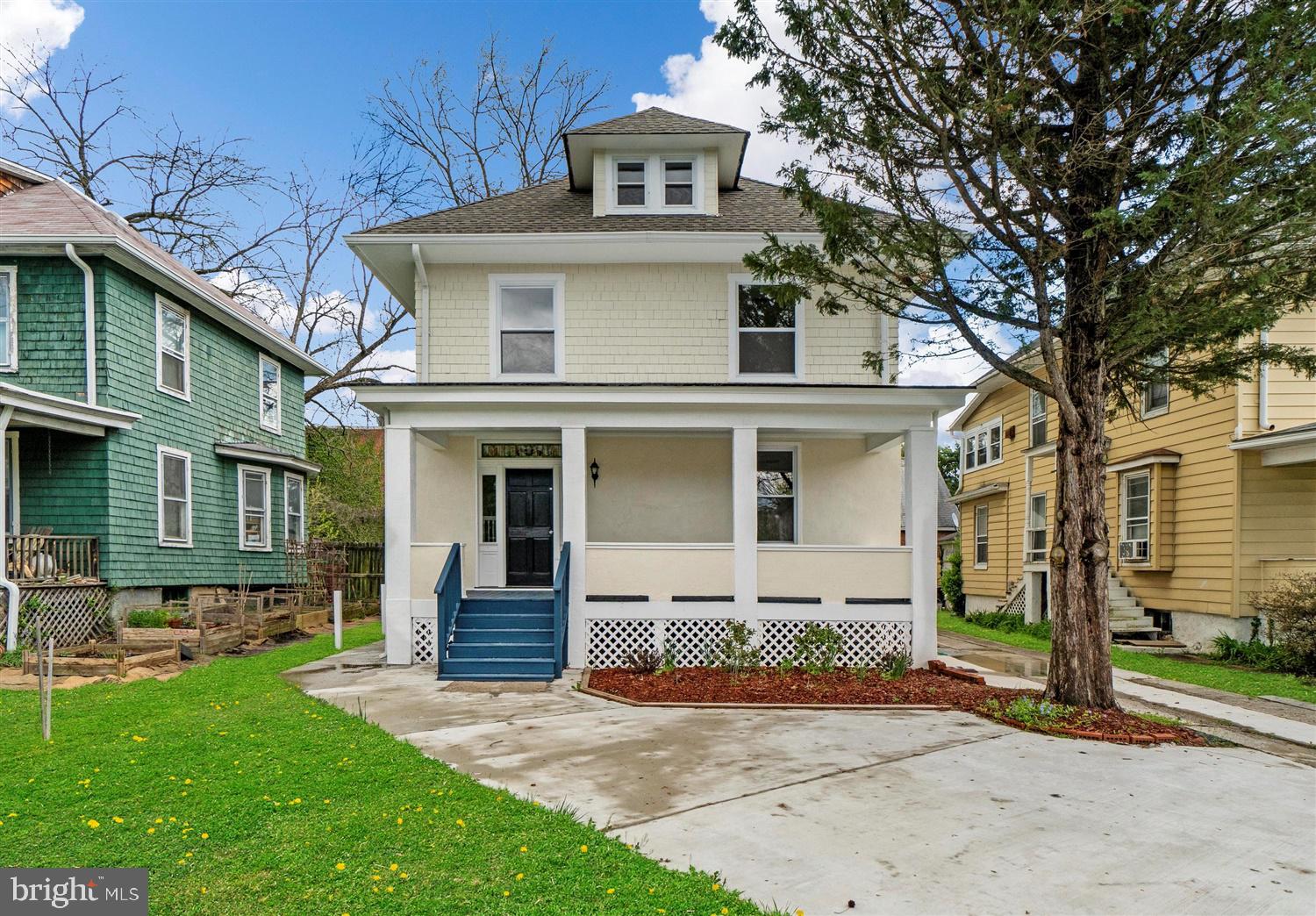 RADNOR WINSTON - Residential