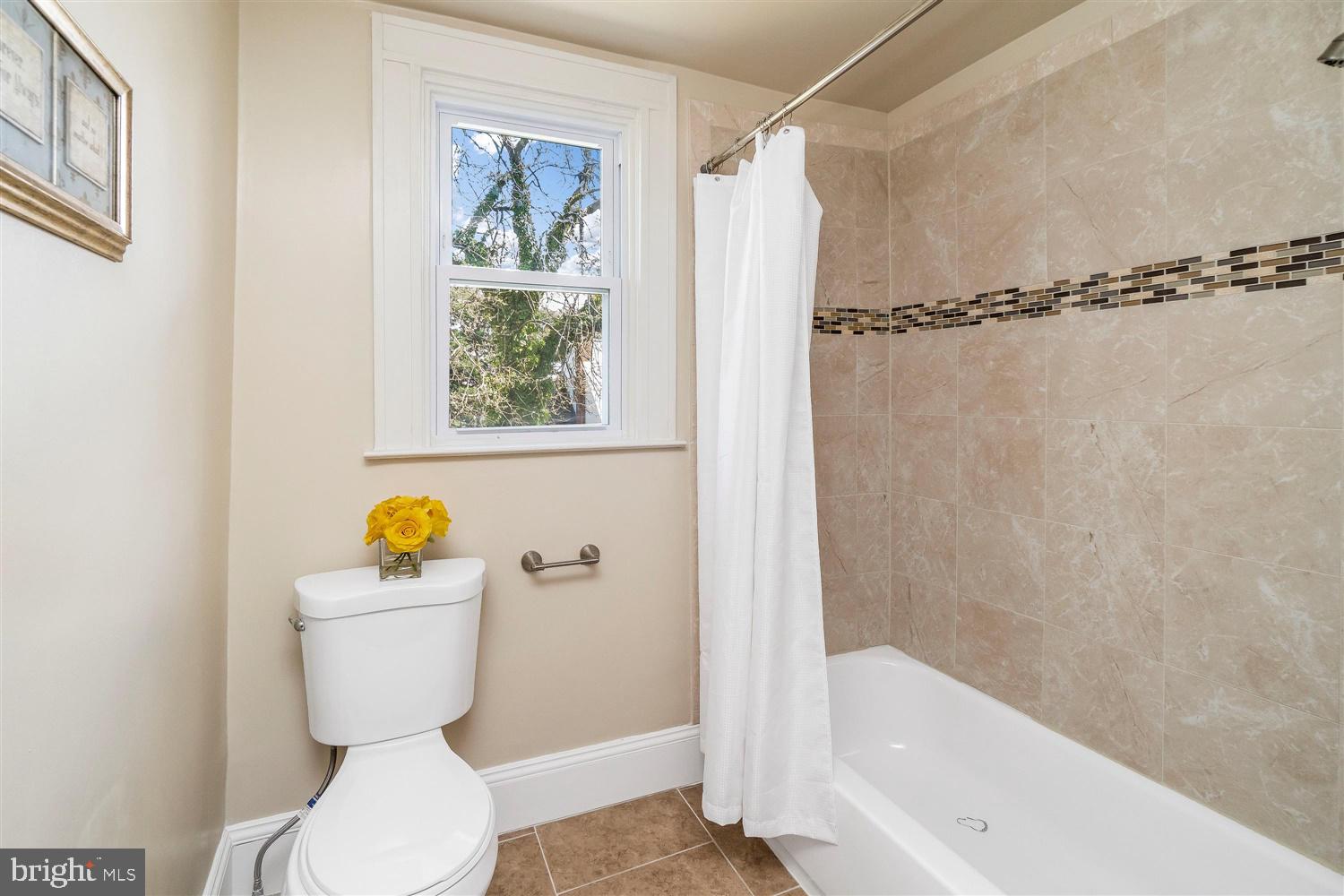 RADNOR WINSTON - Residential