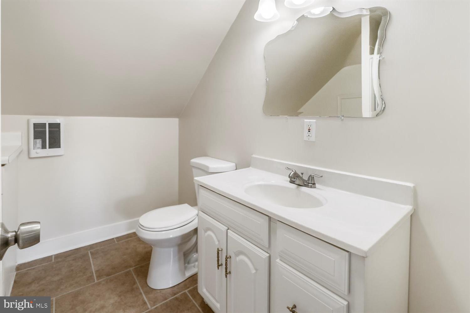 RADNOR WINSTON - Residential