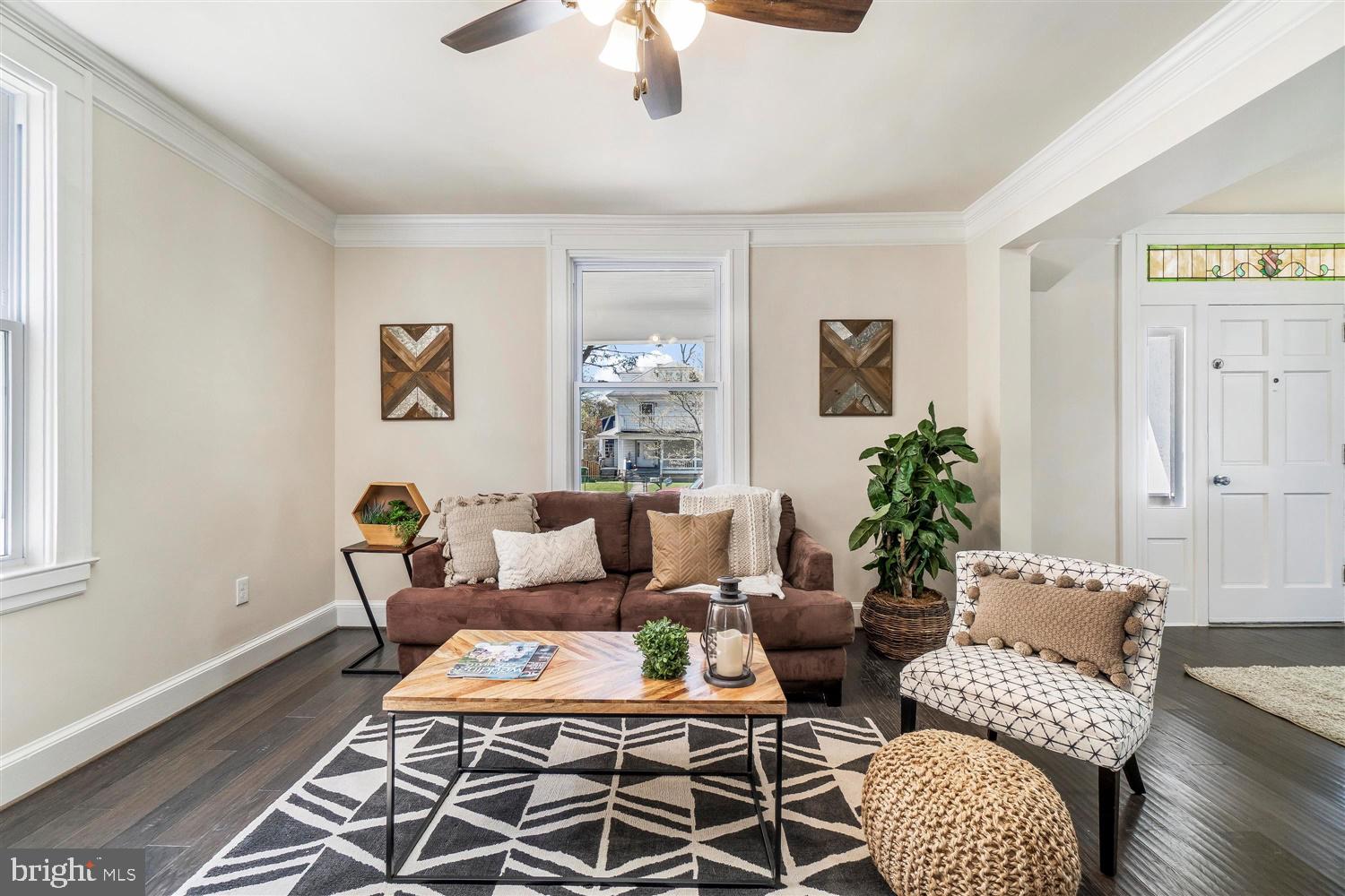 RADNOR WINSTON - Residential