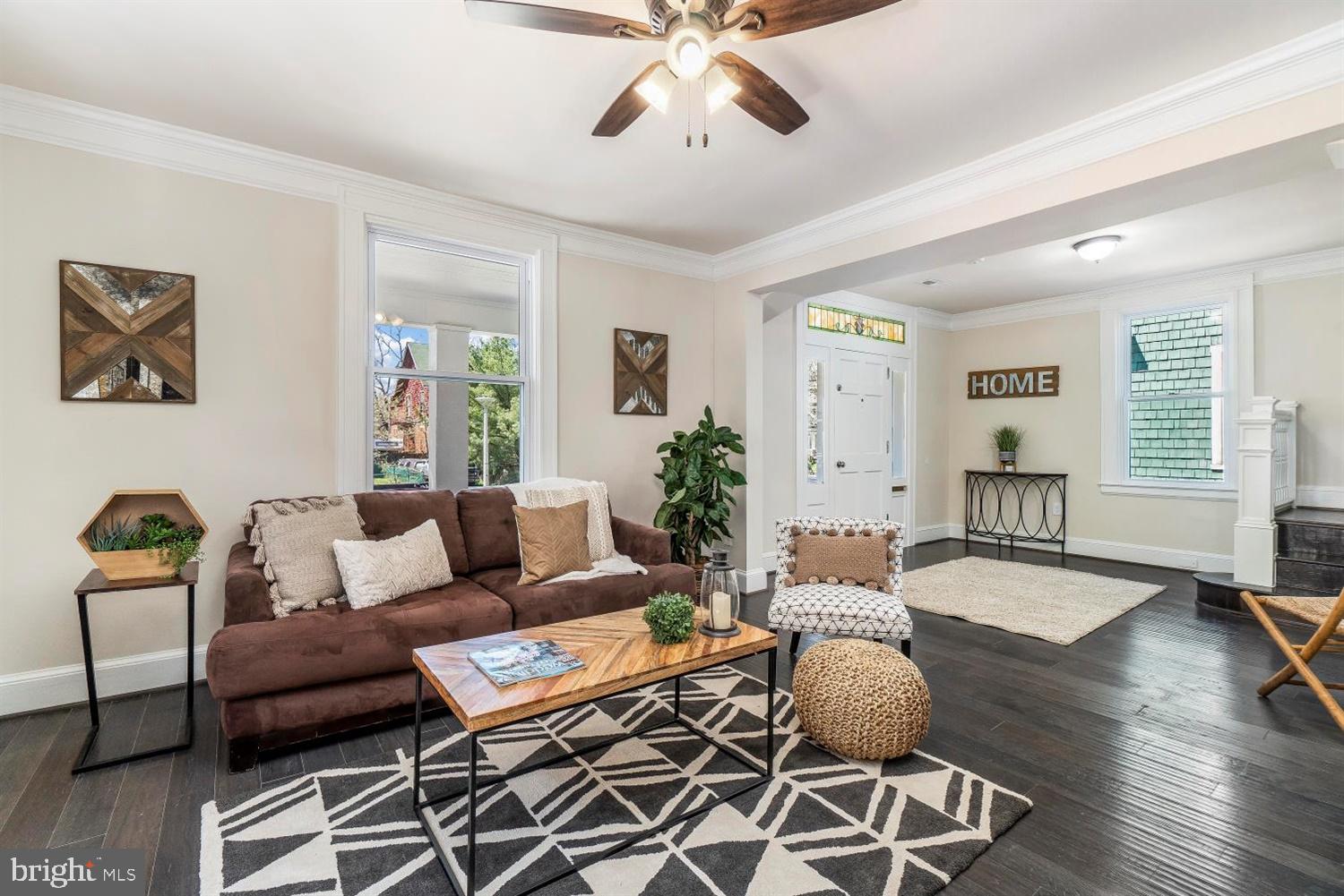 RADNOR WINSTON - Residential