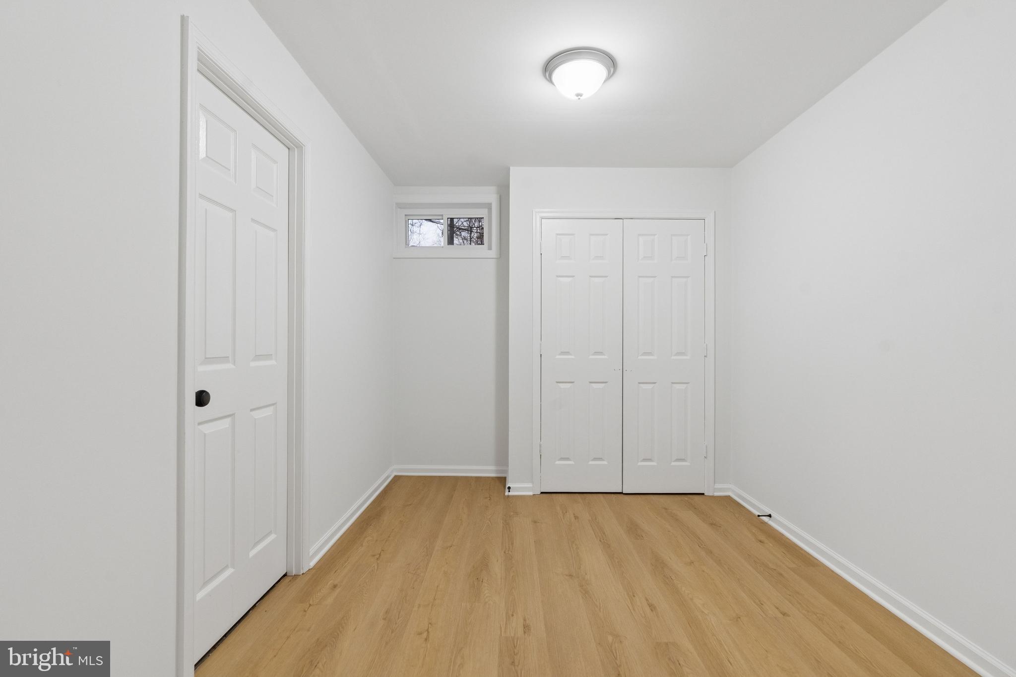 PALISADES POINTE - Residential