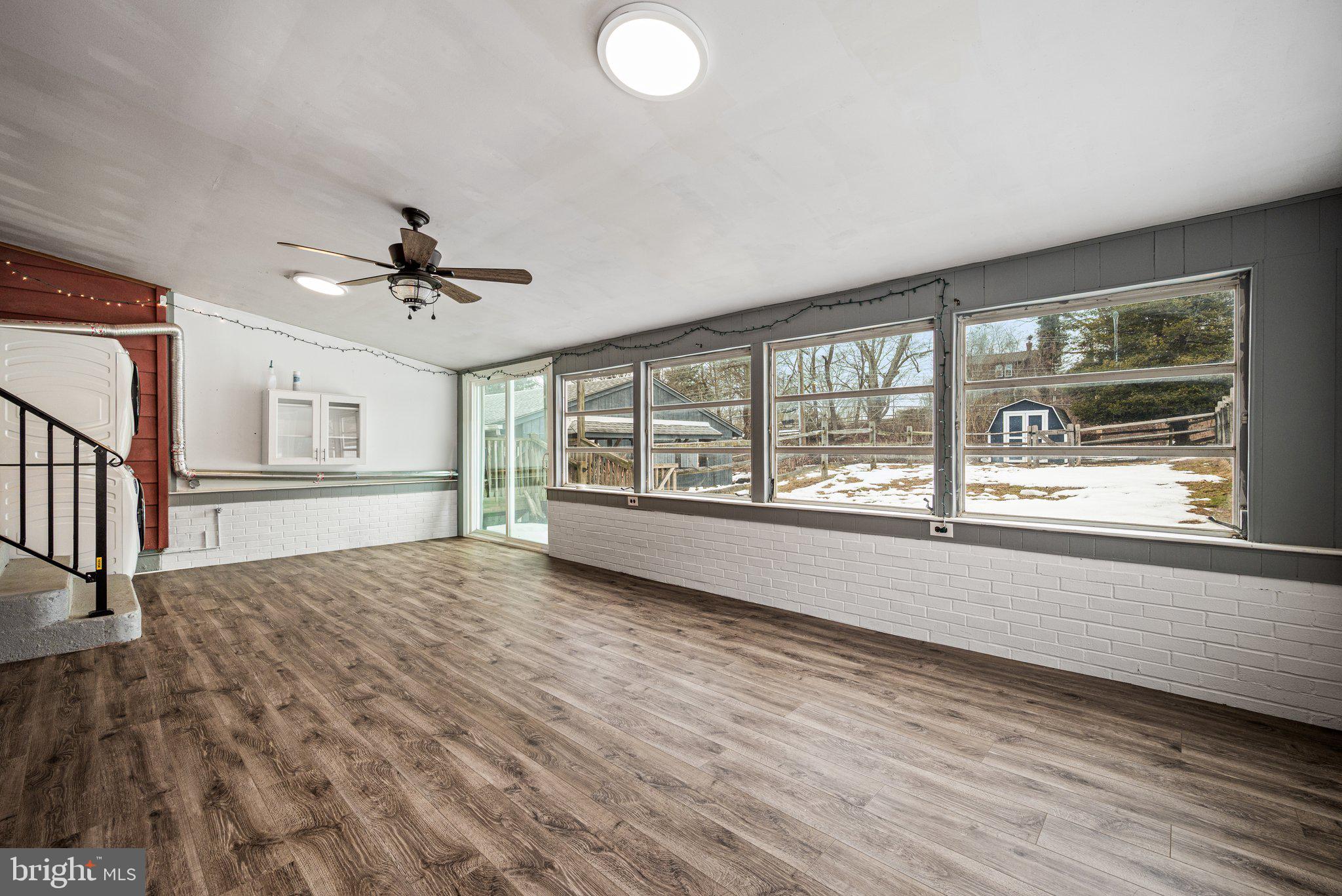 KENVIEW - Residential