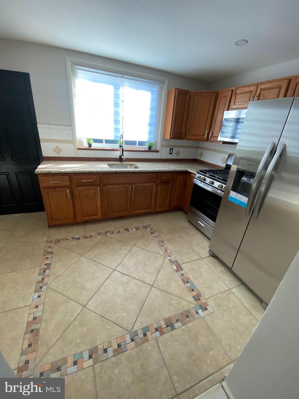 PORT RICHMOND - Residential