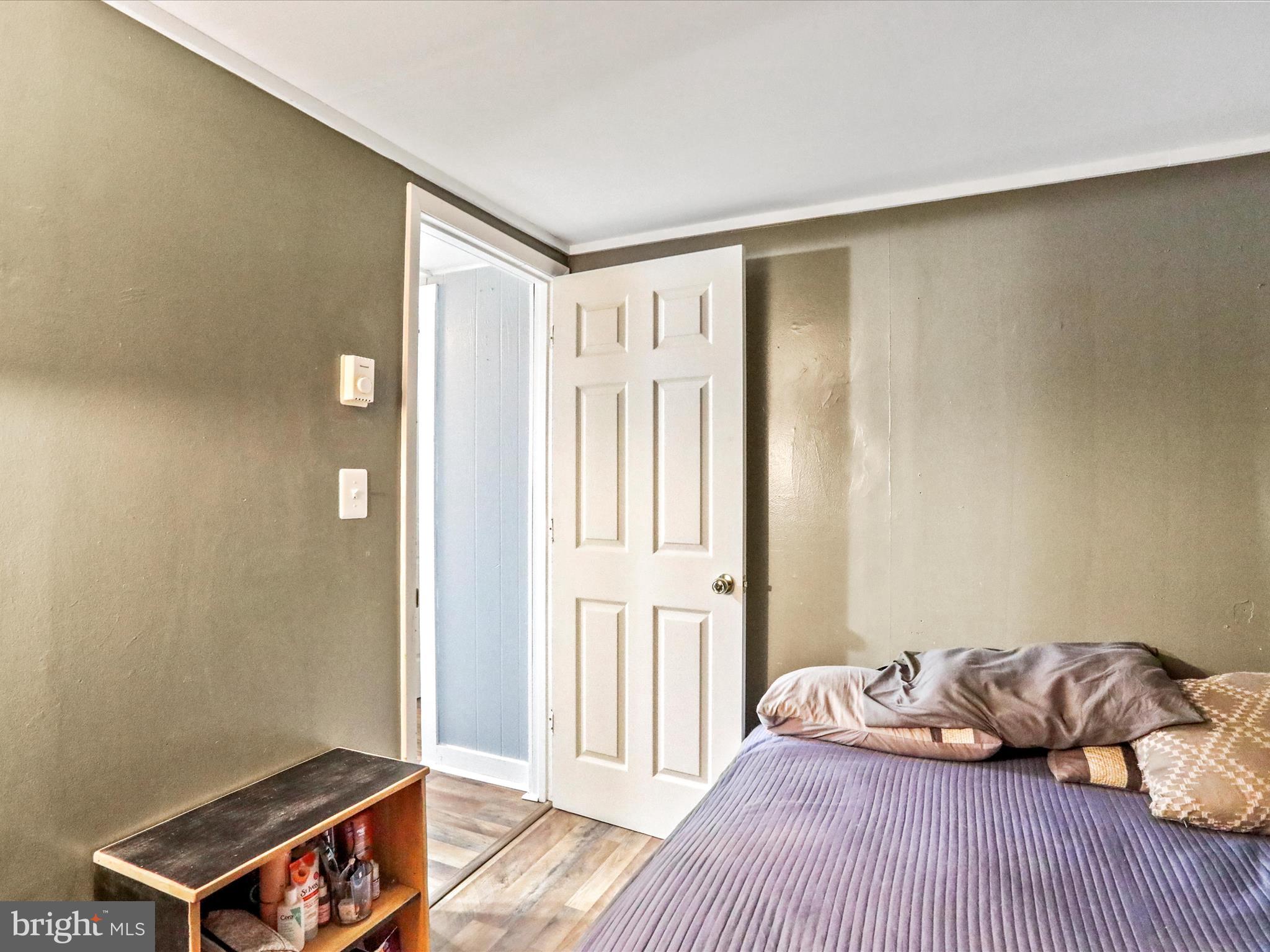 GLENWOOD FOREST - Residential