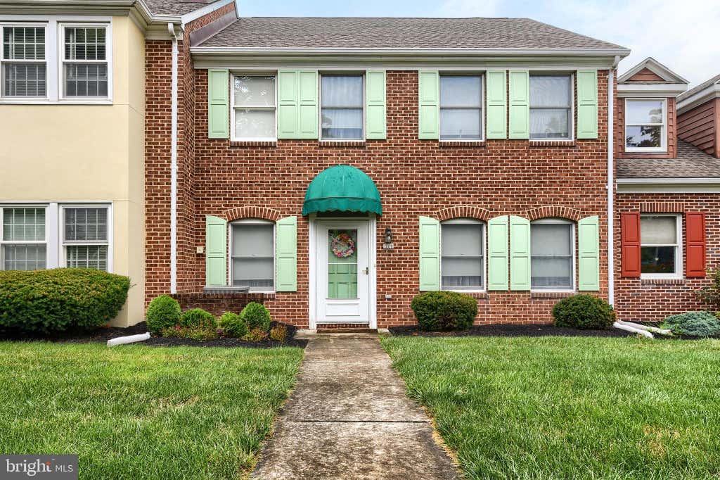 Photo of 1202 White Birch Lane, CARLISLE, PA 17013 (MLS # PACB2057186)