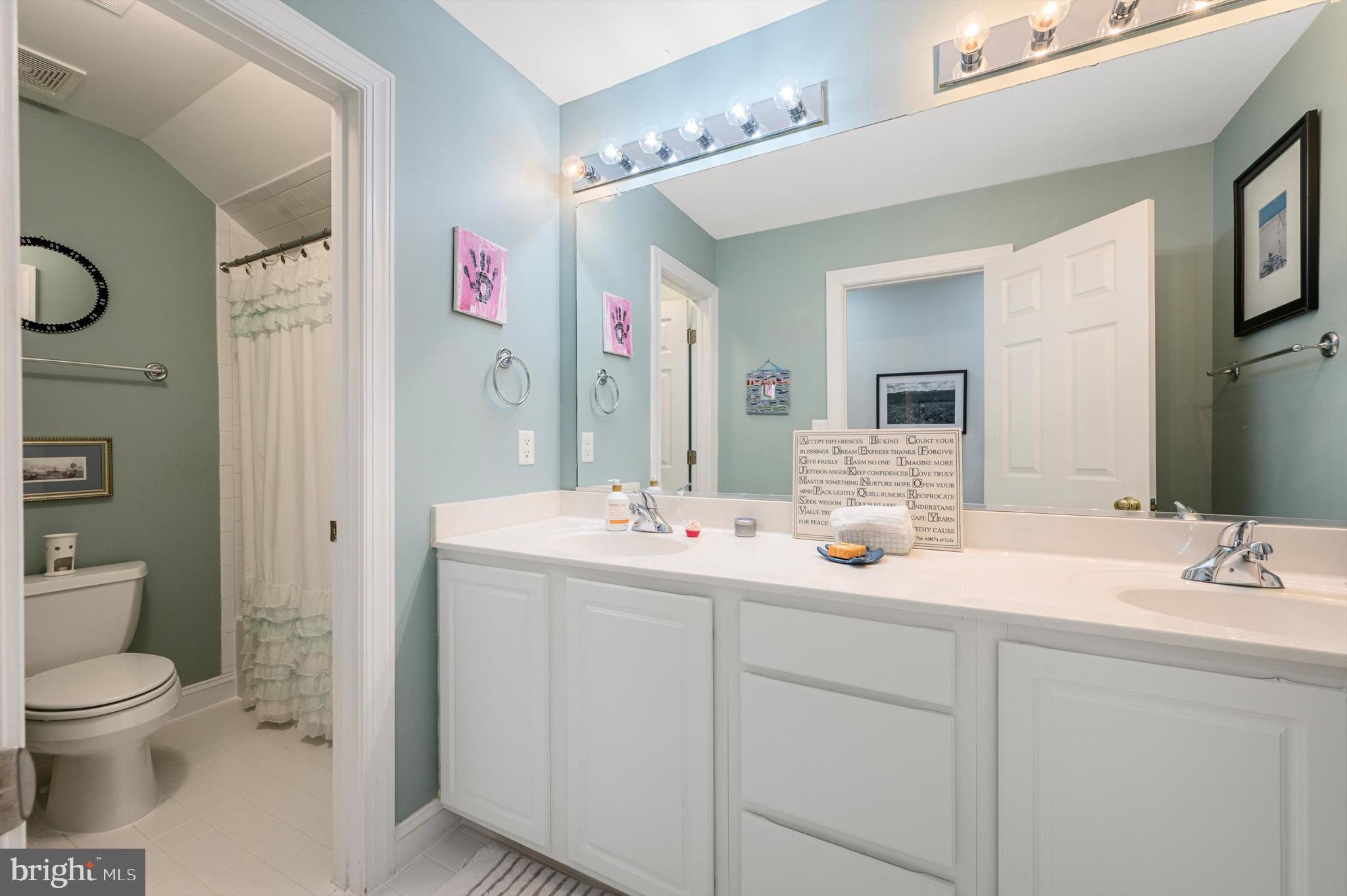 DOBBINS CREEK HAMLET - Residential