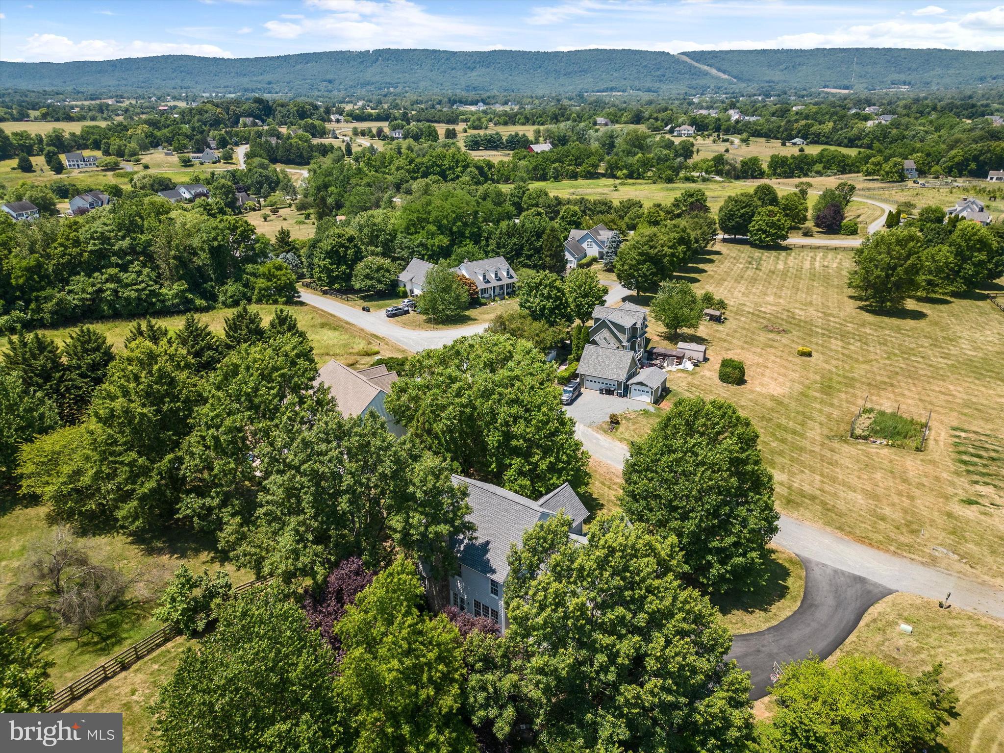 DOBBINS CREEK HAMLET - Residential