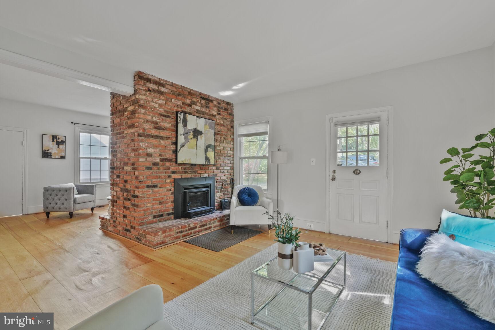 2418 FOREST GLEN ROAD