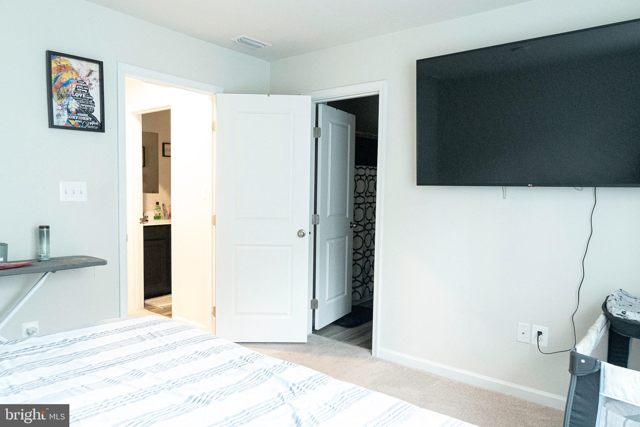 CHESAPEAKE CLUB - Residential