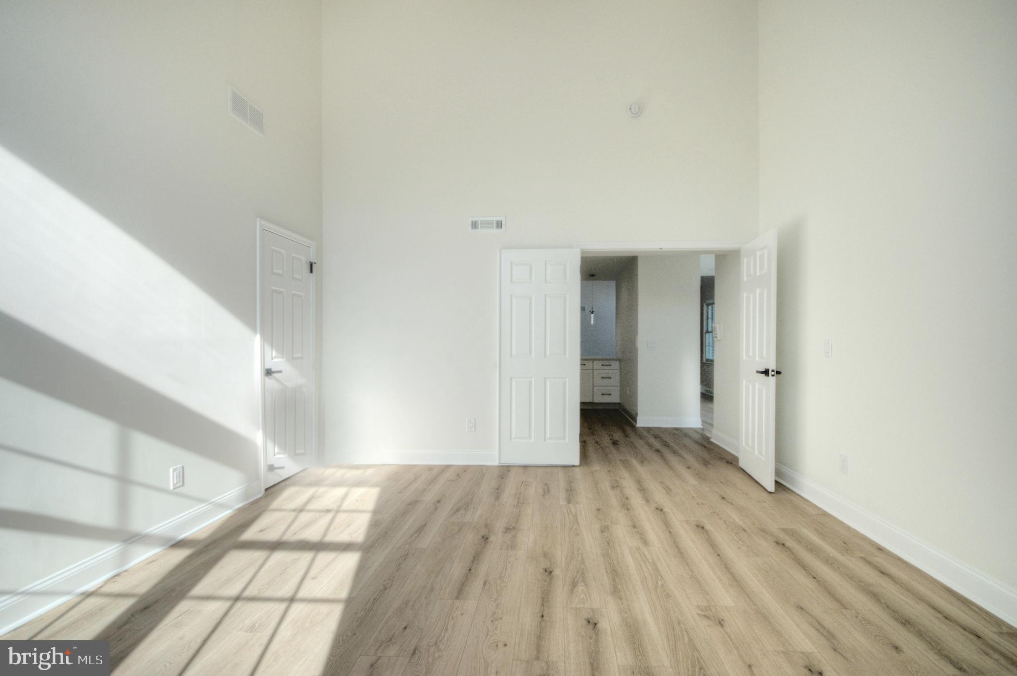 1326 CHANTICLEER DRIVE