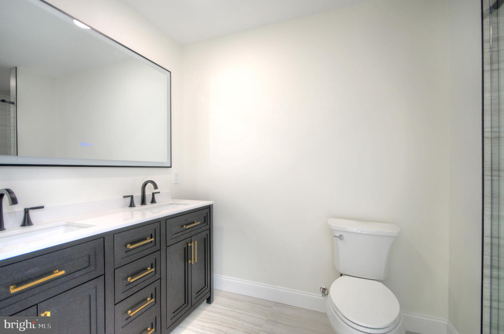 1326 CHANTICLEER DRIVE