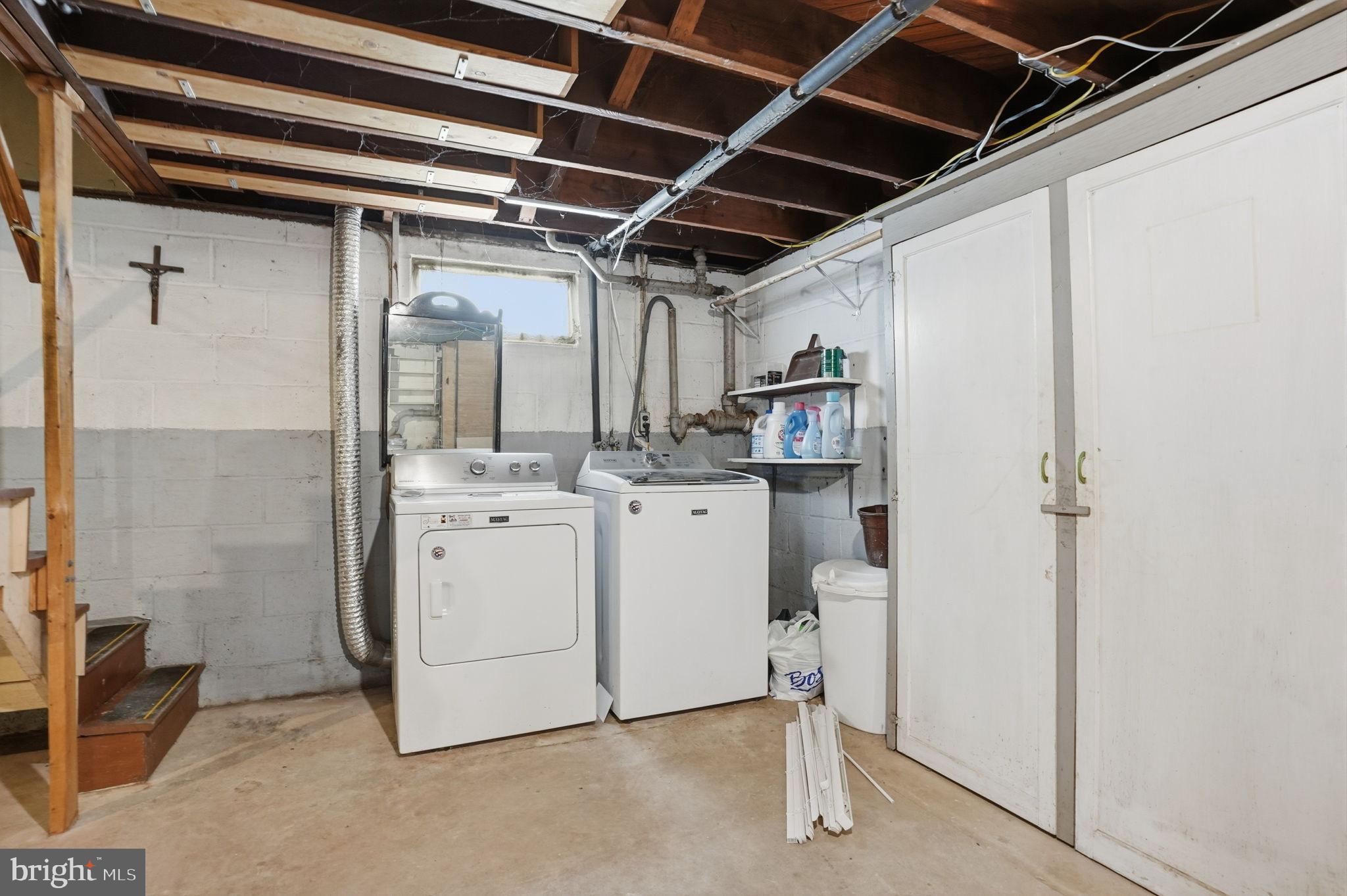 EDGELY - Residential