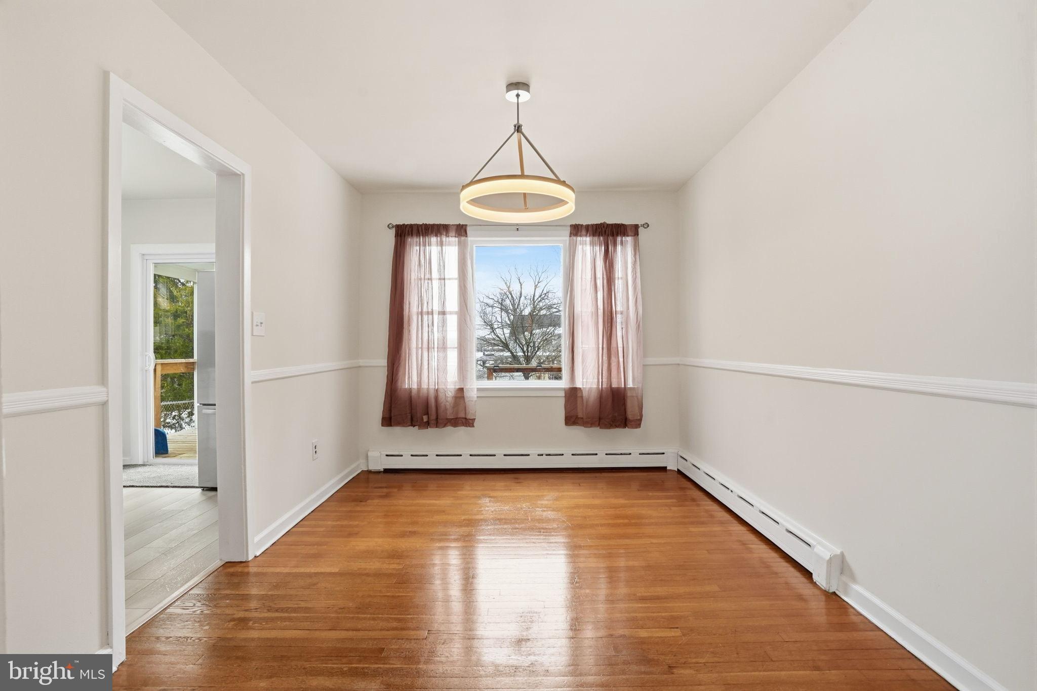 EDGELY - Residential