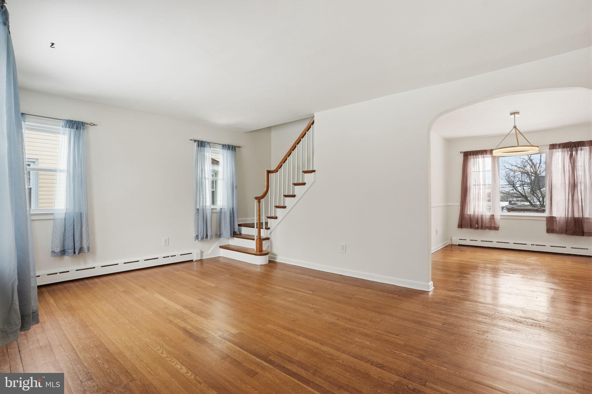 EDGELY - Residential