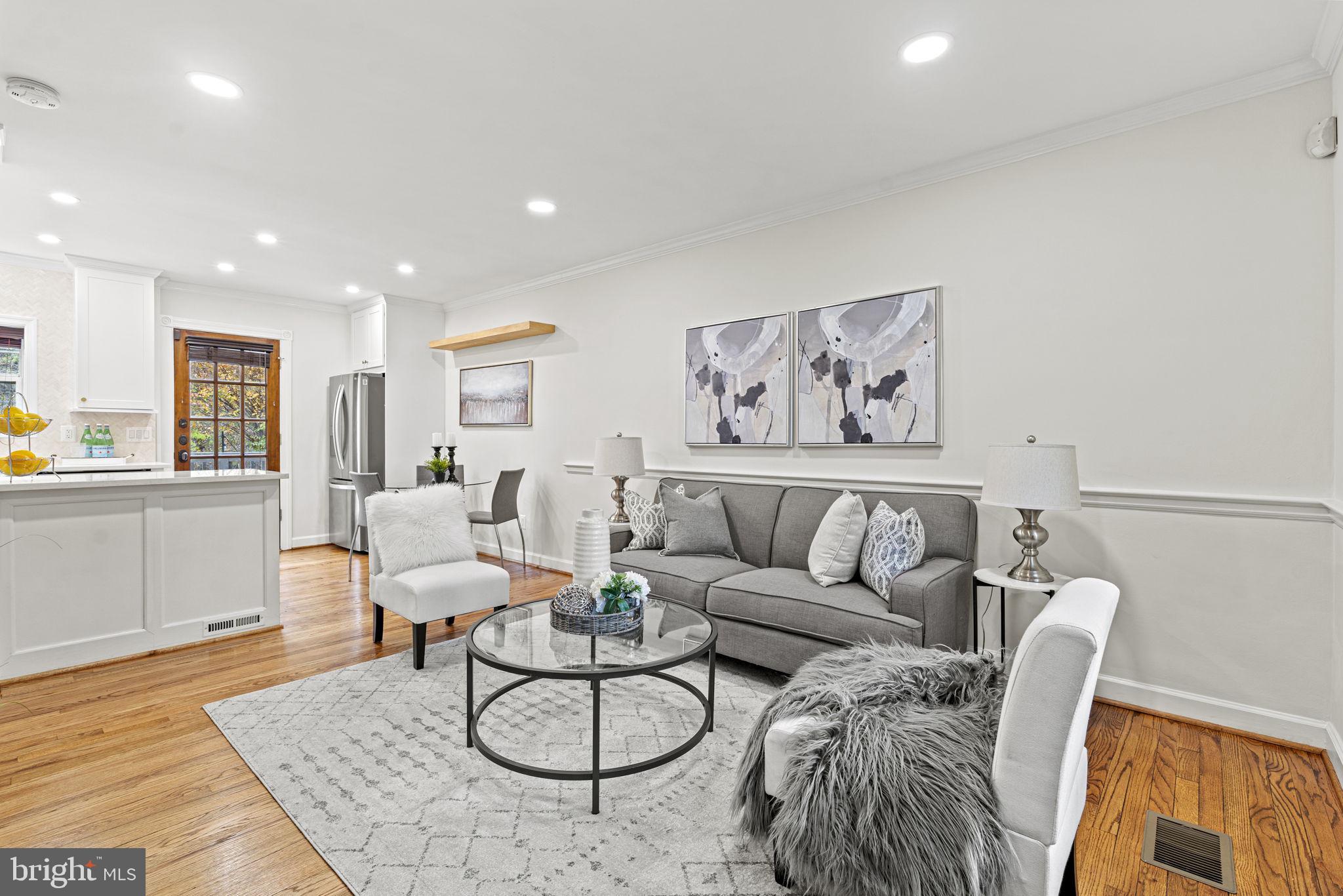 ROSEMONT - Residential