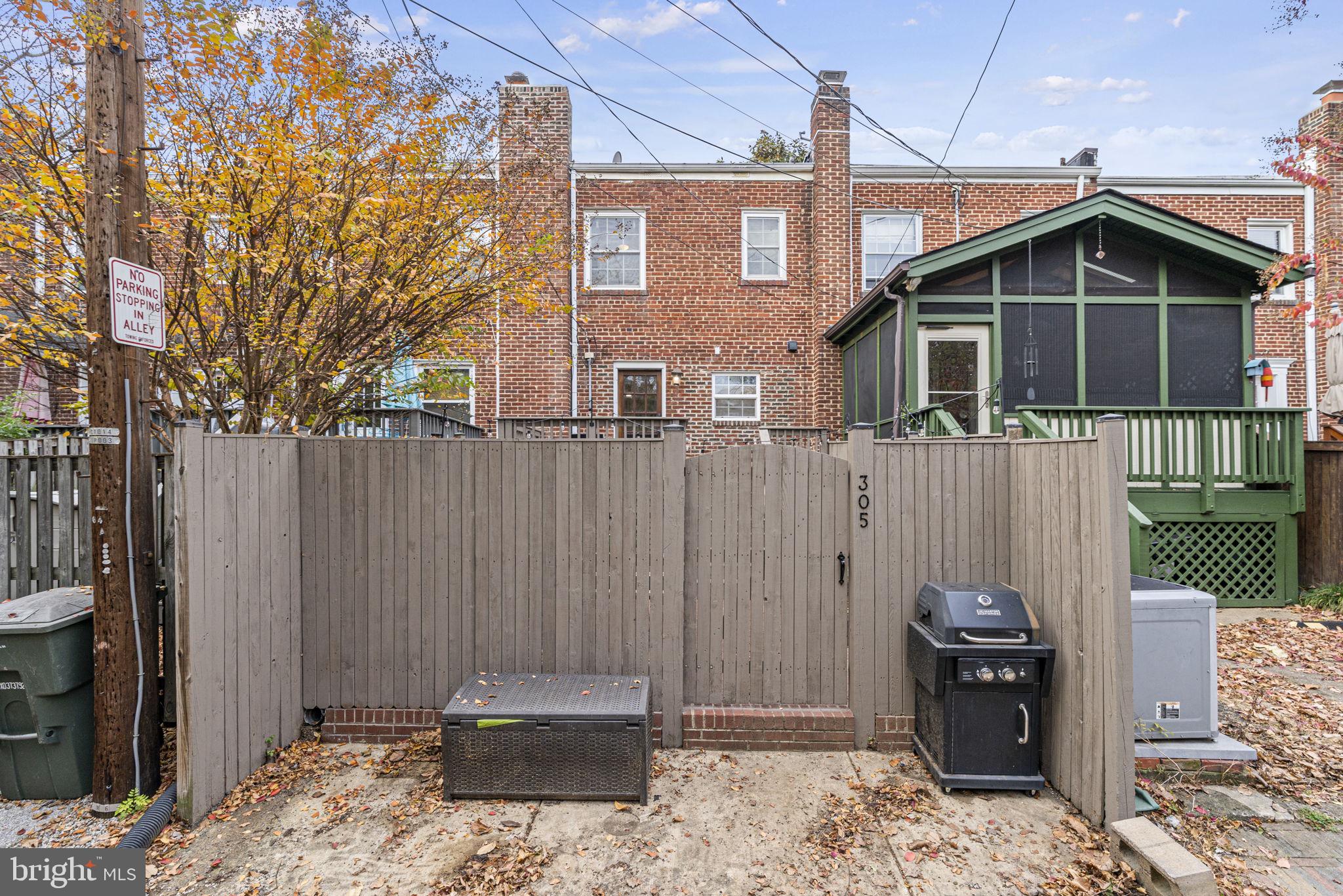 ROSEMONT - Residential