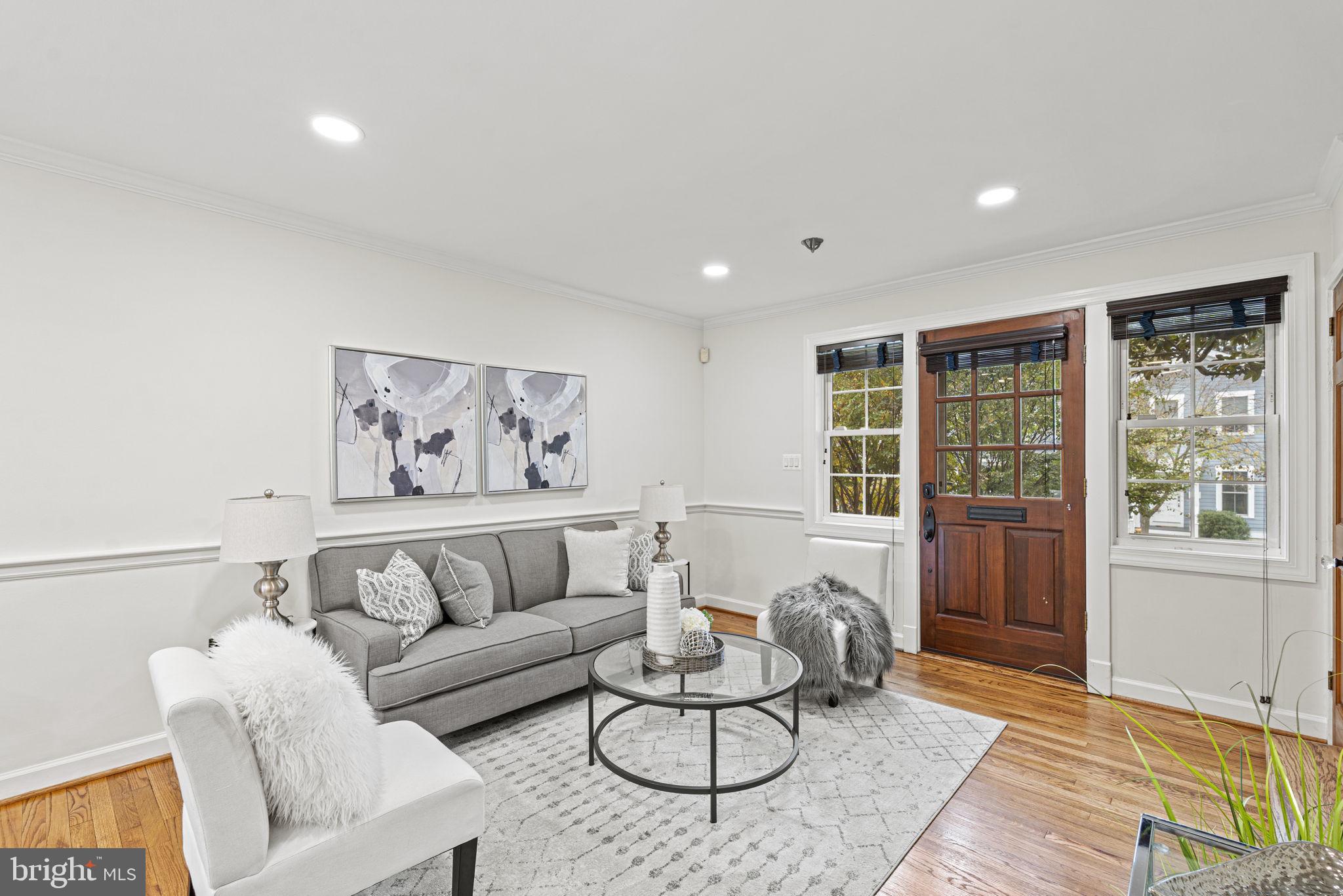 ROSEMONT - Residential