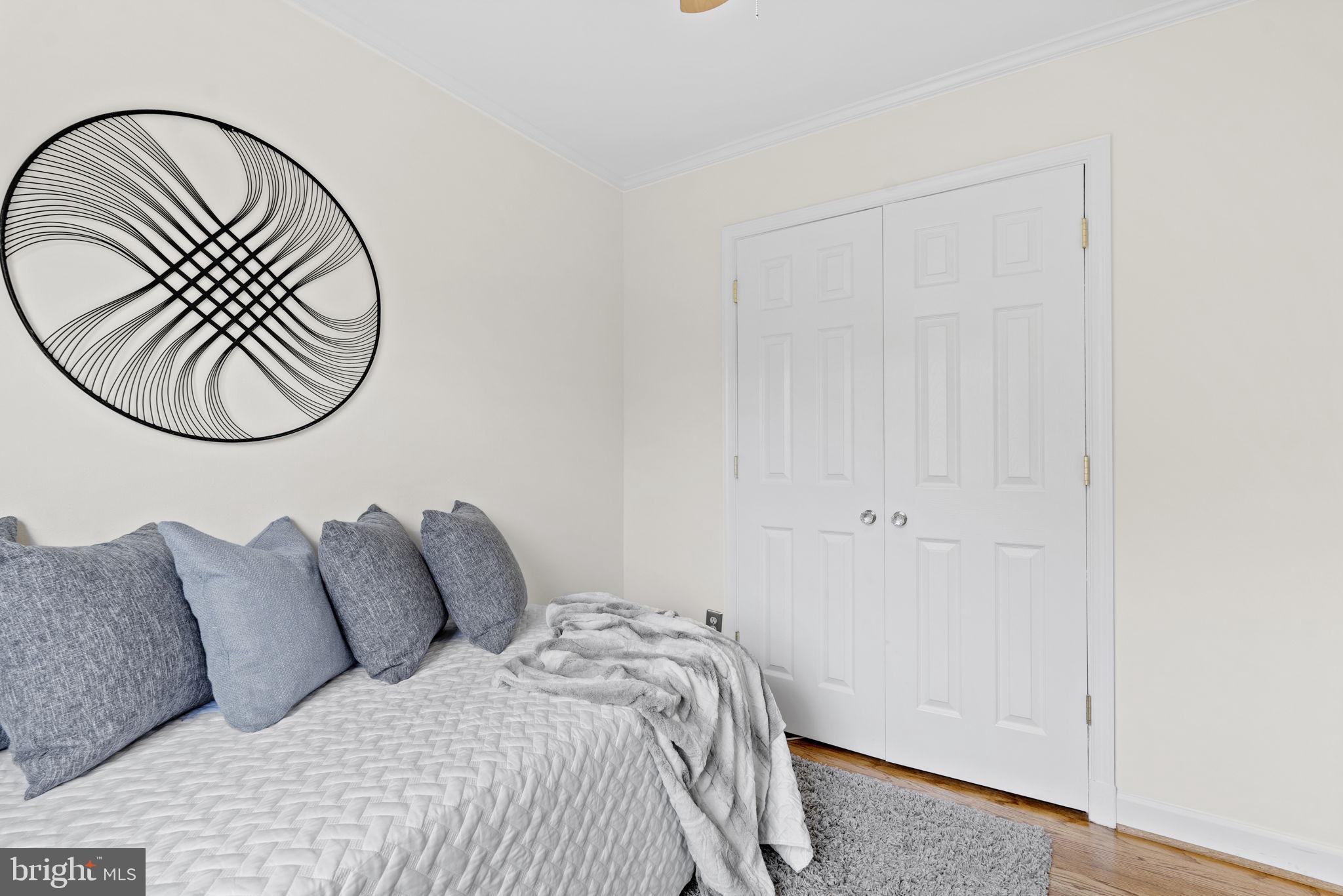 ROSEMONT - Residential