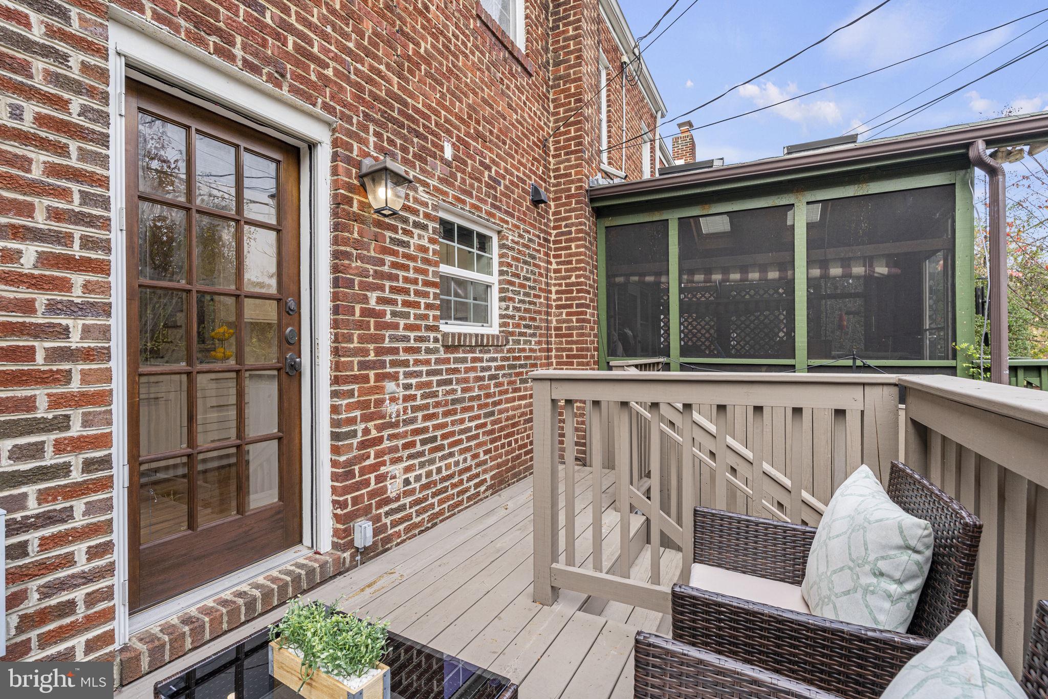 ROSEMONT - Residential