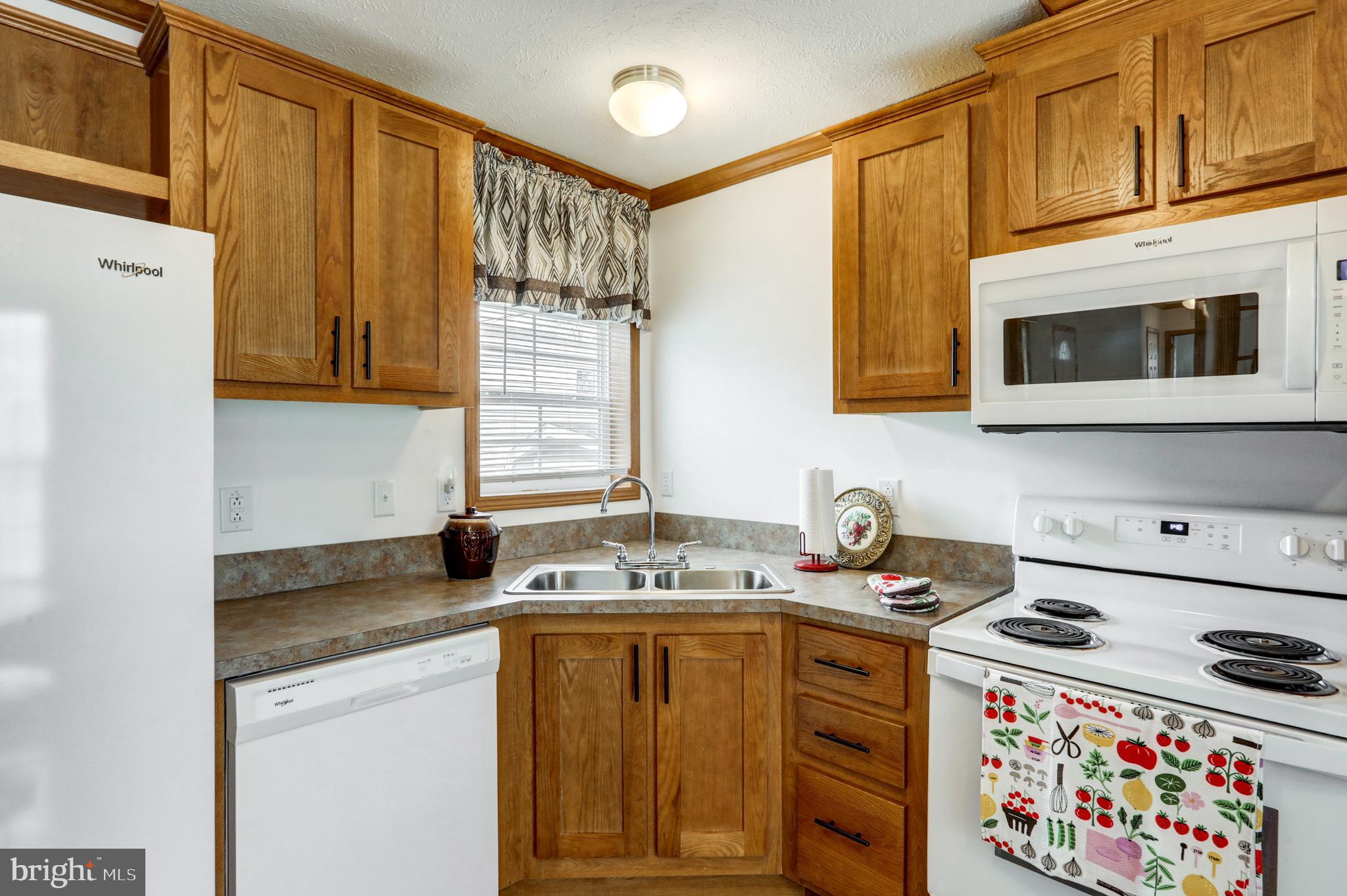 COUNTRYSIDE ESTATES - Residential