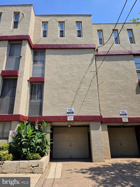 Townhouse For Rent - 4035 Baltimore Avenue<br/> Philadelphia County, PHILADELPHIA, PA 19104