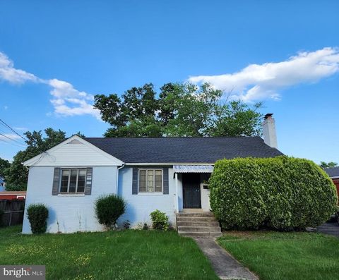 6029 AMHERST AVENUE SPRINGFIELD VA 22150