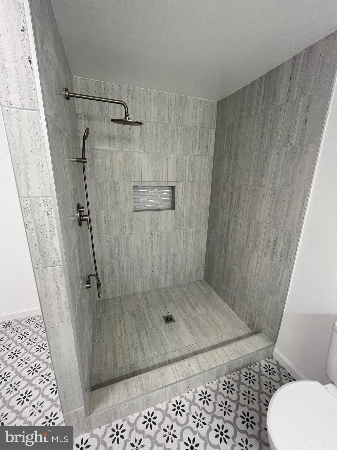 ASHLEIGH KNOLLS - Residential