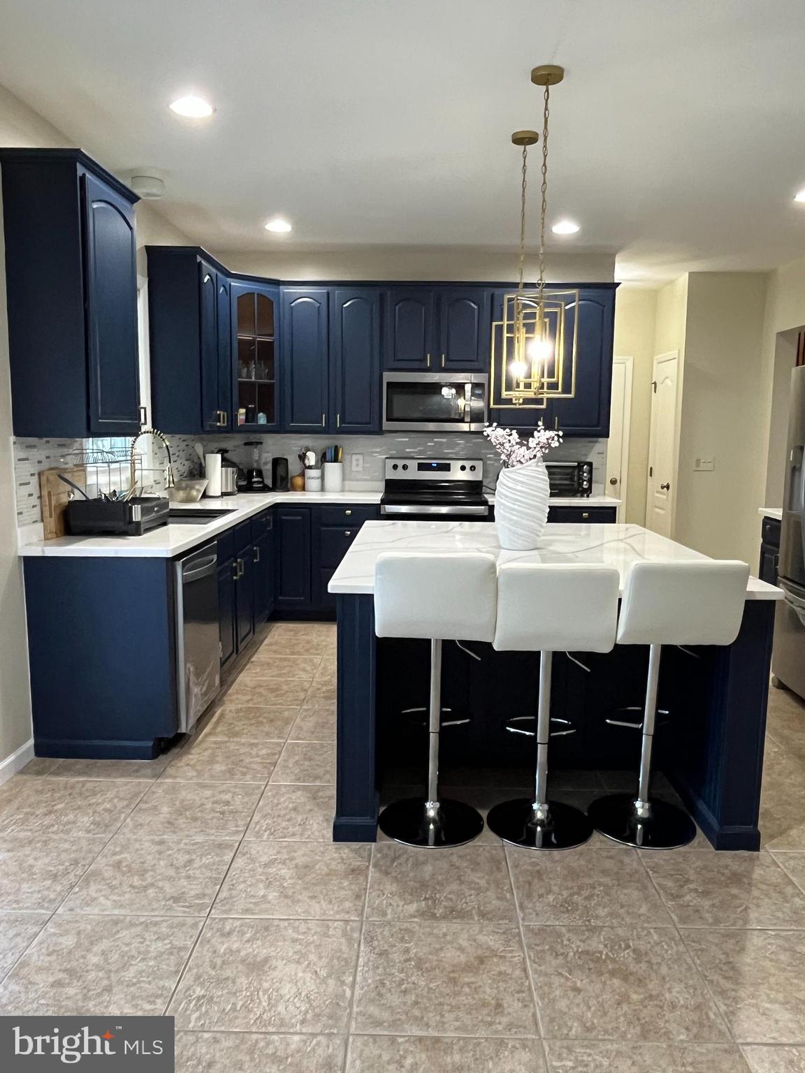 ASHLEIGH KNOLLS - Residential