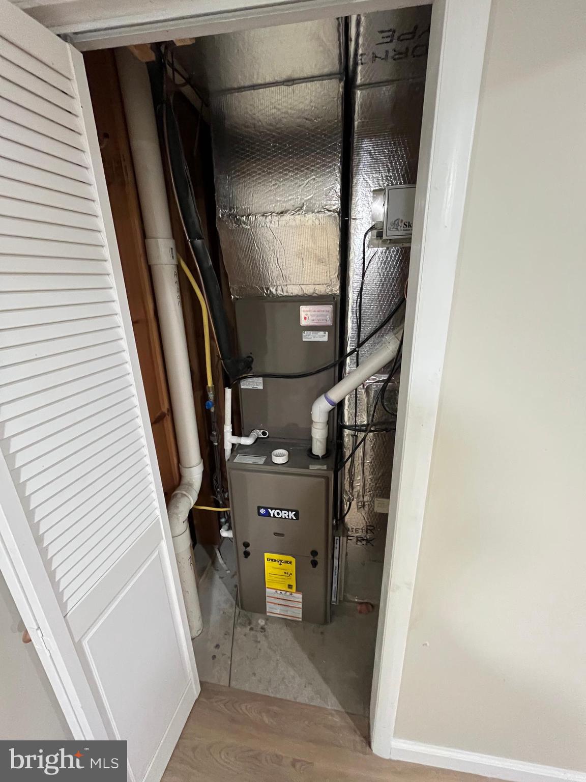 ASHLEIGH KNOLLS - Residential