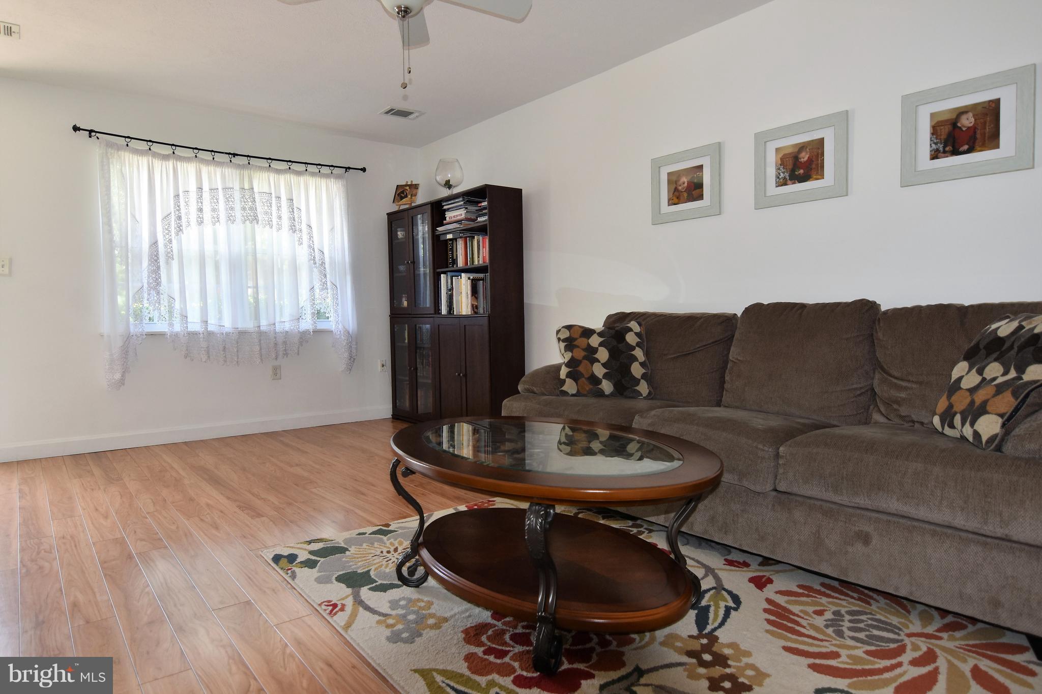 MILLERSVILLE - Residential