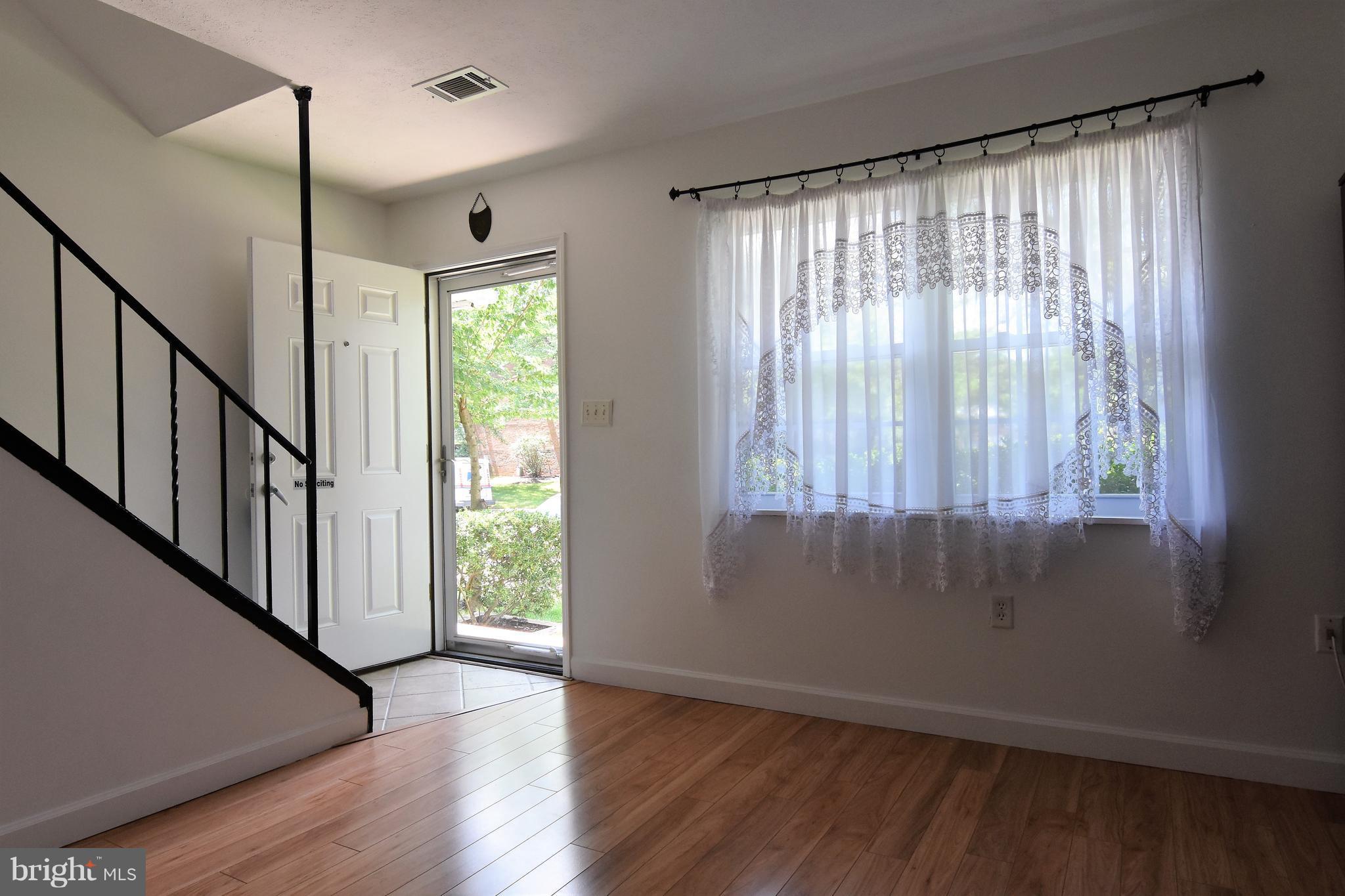 MILLERSVILLE - Residential