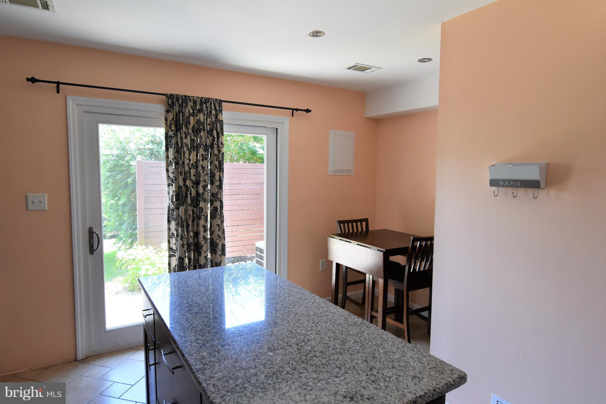 MILLERSVILLE - Residential