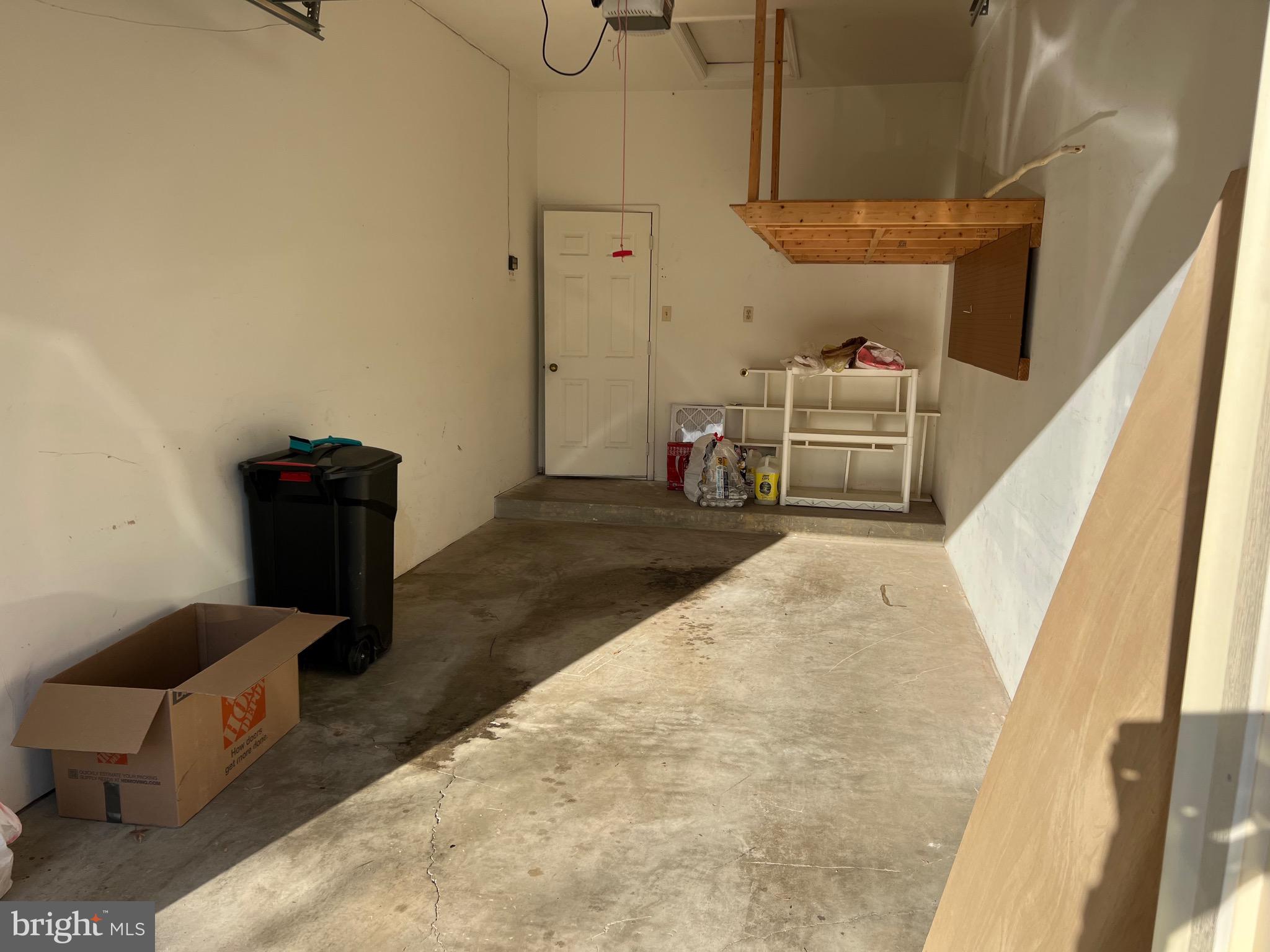 GLEN HOLLOW - Residential Lease