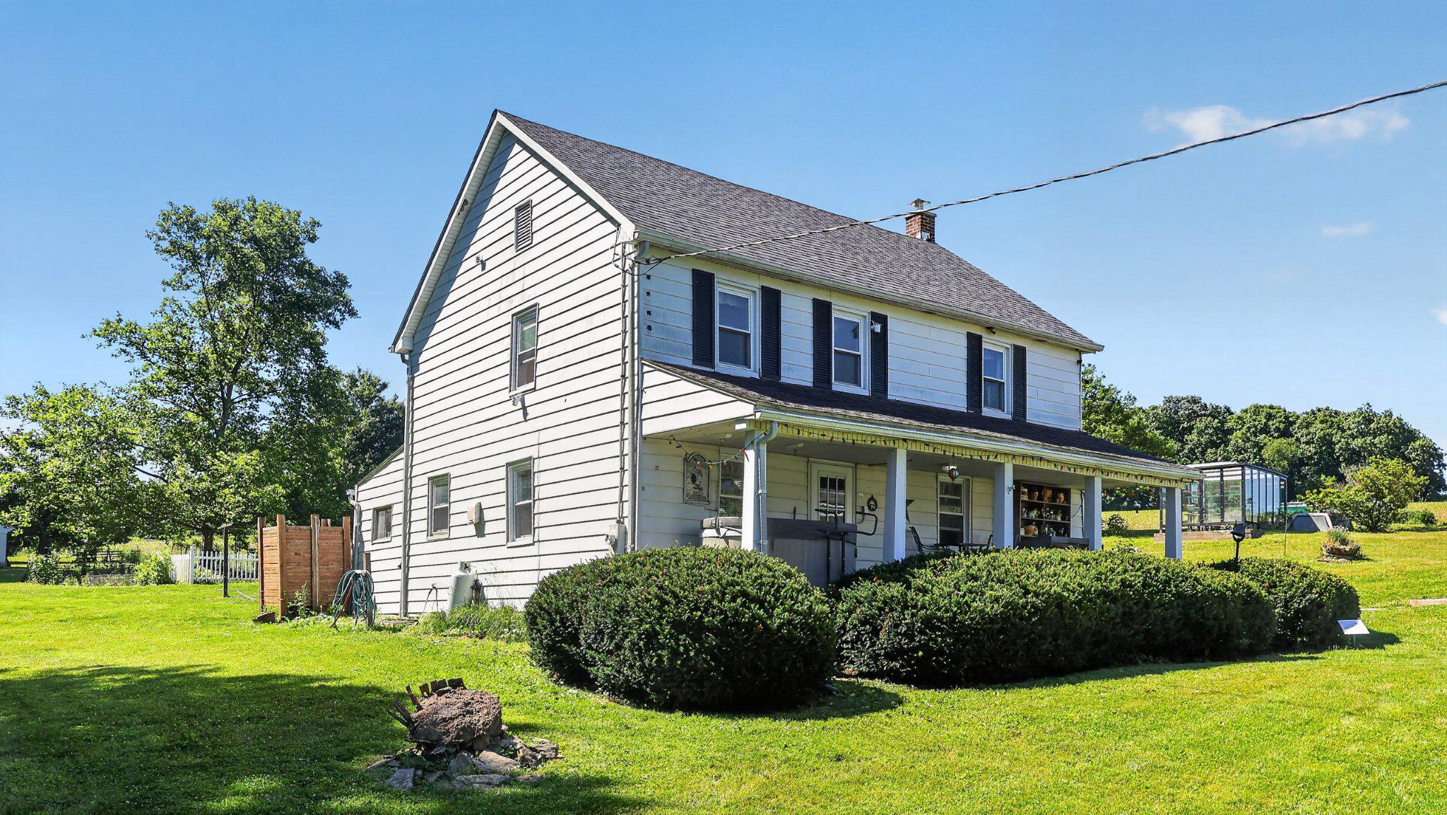 8042 BOBS ROAD