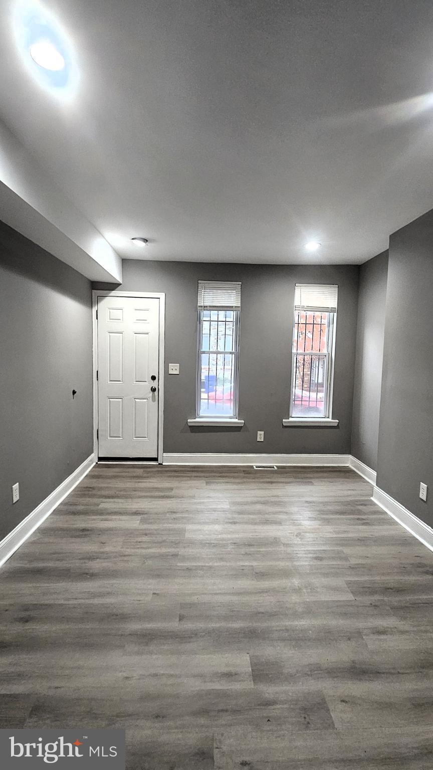 1121 SARGEANT STREET