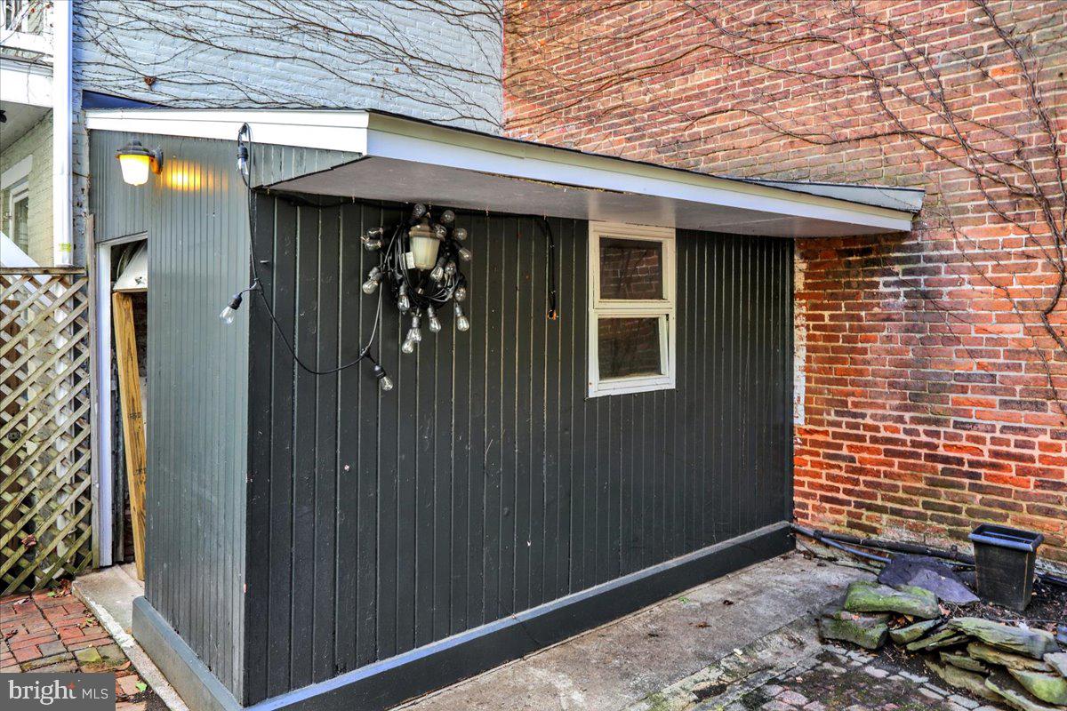 WEST END-HISTORIC - Residential