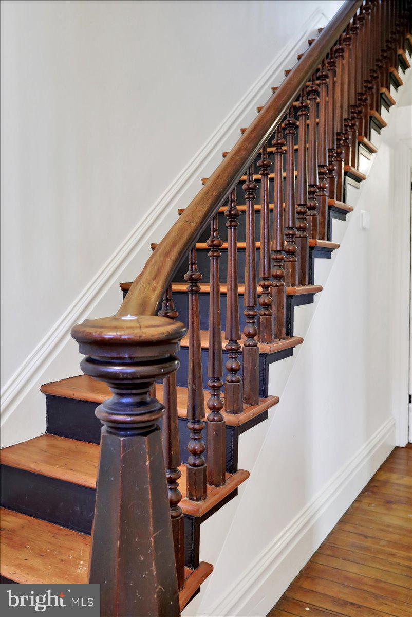 WEST END-HISTORIC - Residential