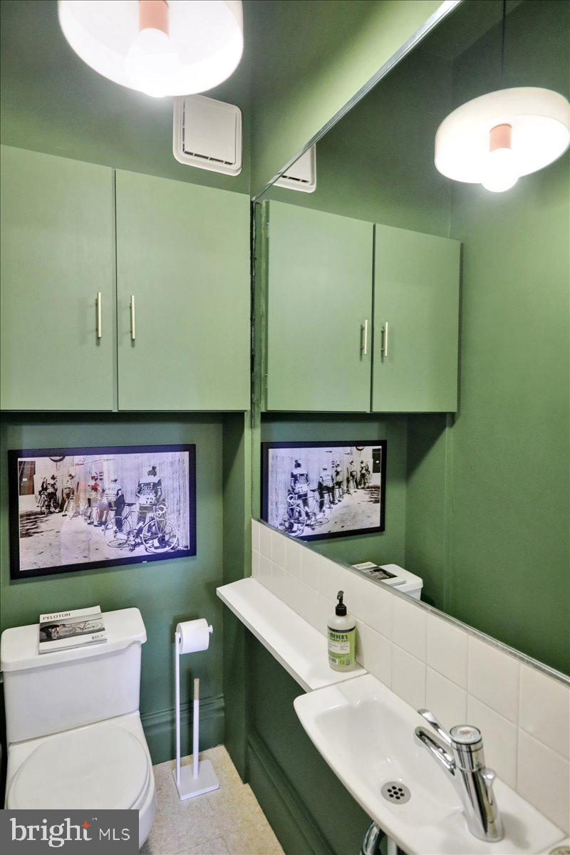 WEST END-HISTORIC - Residential