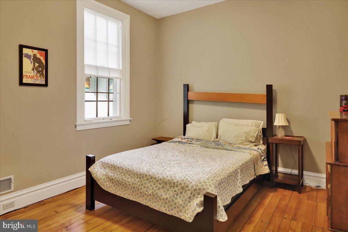 WEST END-HISTORIC - Residential