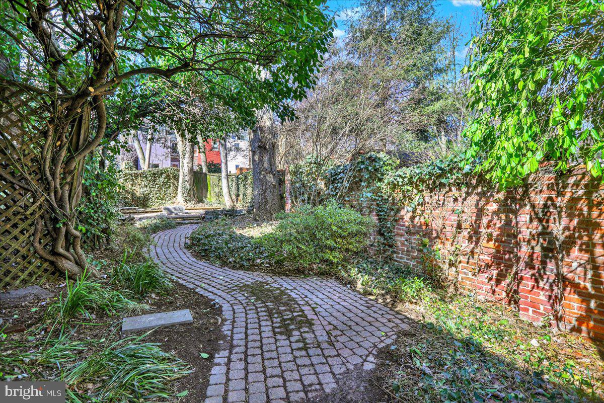 WEST END-HISTORIC - Residential