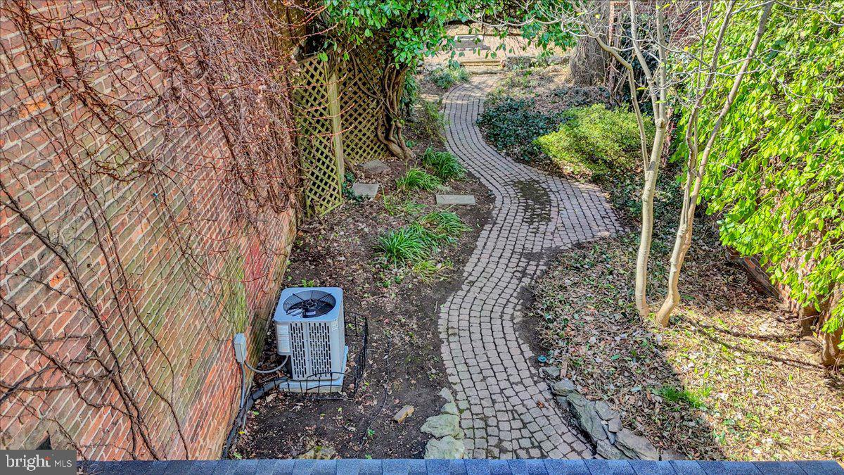 WEST END-HISTORIC - Residential