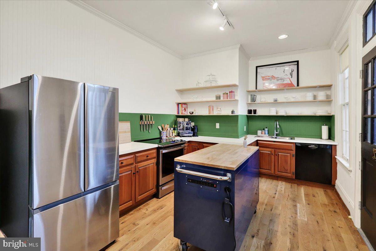 WEST END-HISTORIC - Residential