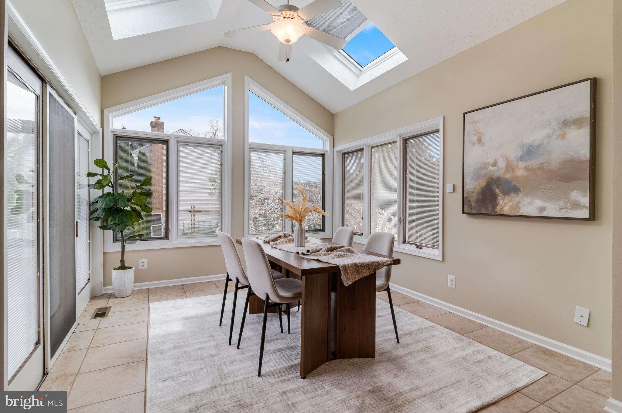 PEACH BLOSSOM FARM - Residential