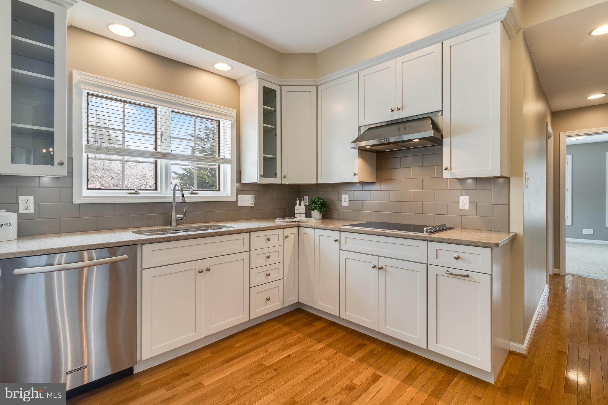 PEACH BLOSSOM FARM - Residential