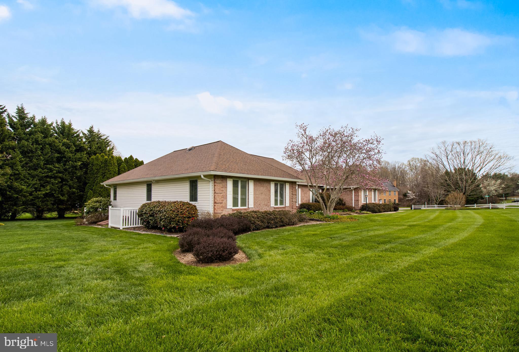 PEACH BLOSSOM FARM - Residential
