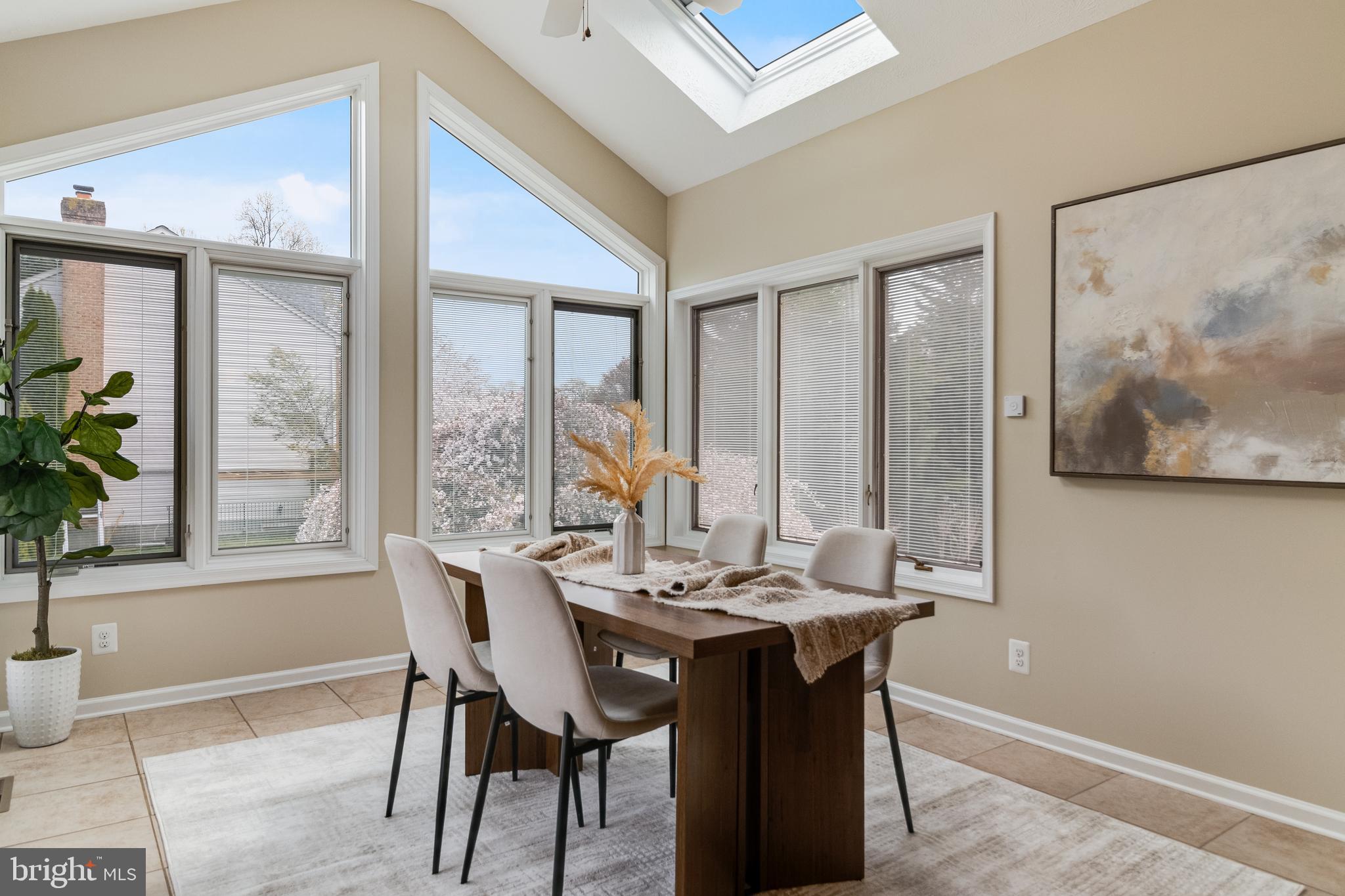 PEACH BLOSSOM FARM - Residential