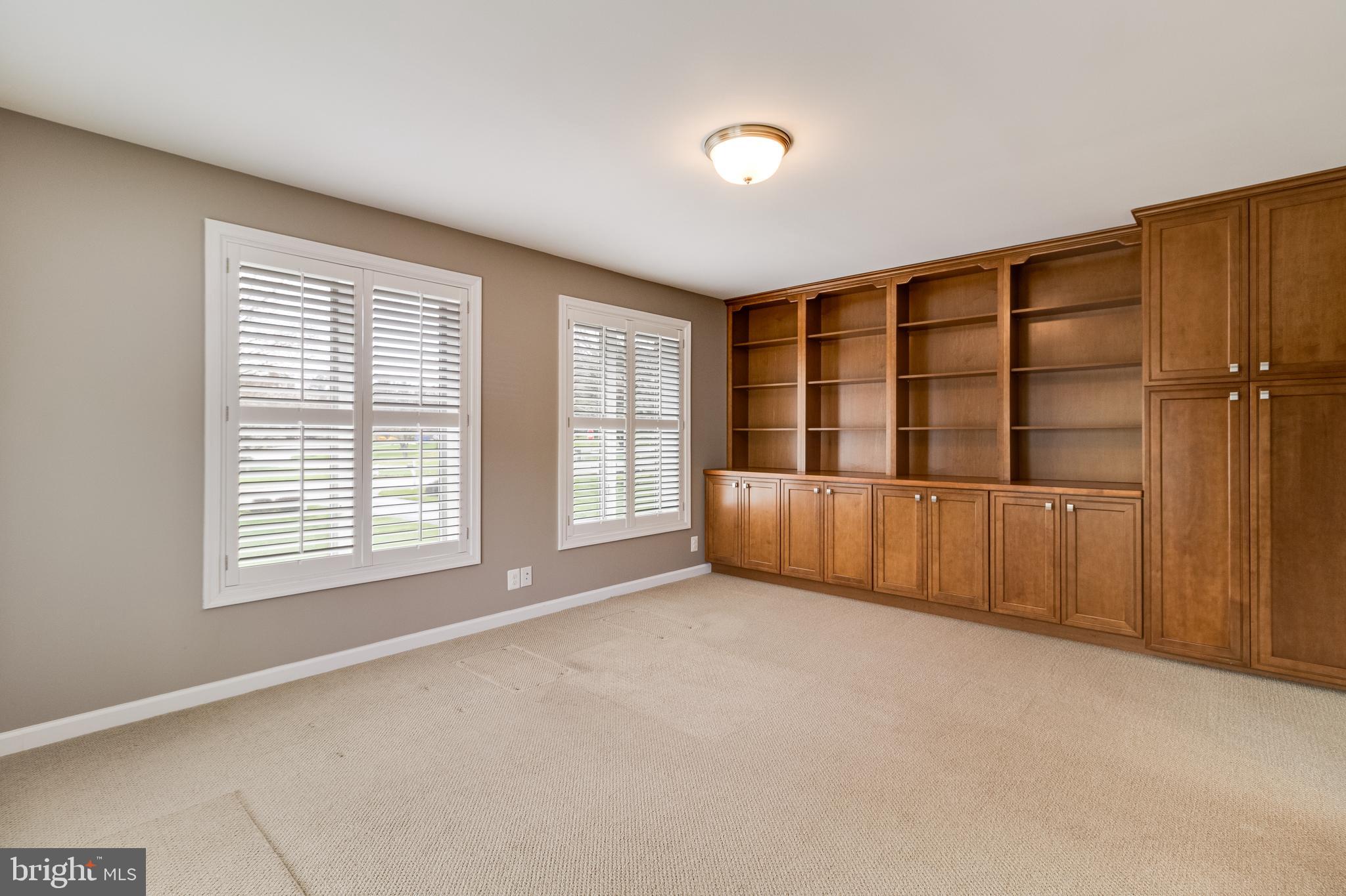 PEACH BLOSSOM FARM - Residential