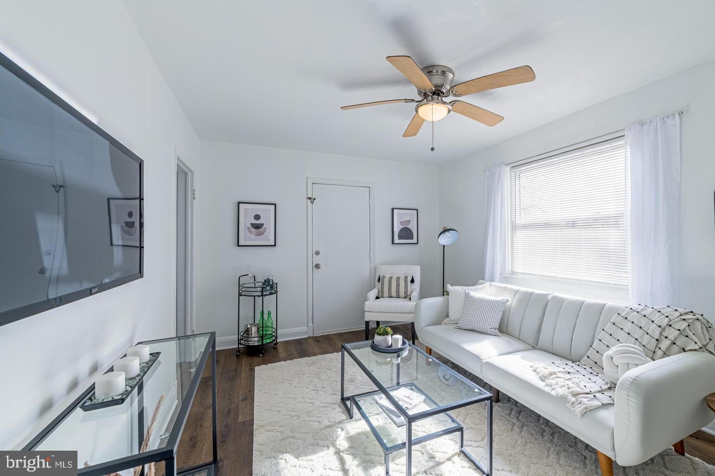 RIDGELEIGH - Residential Lease