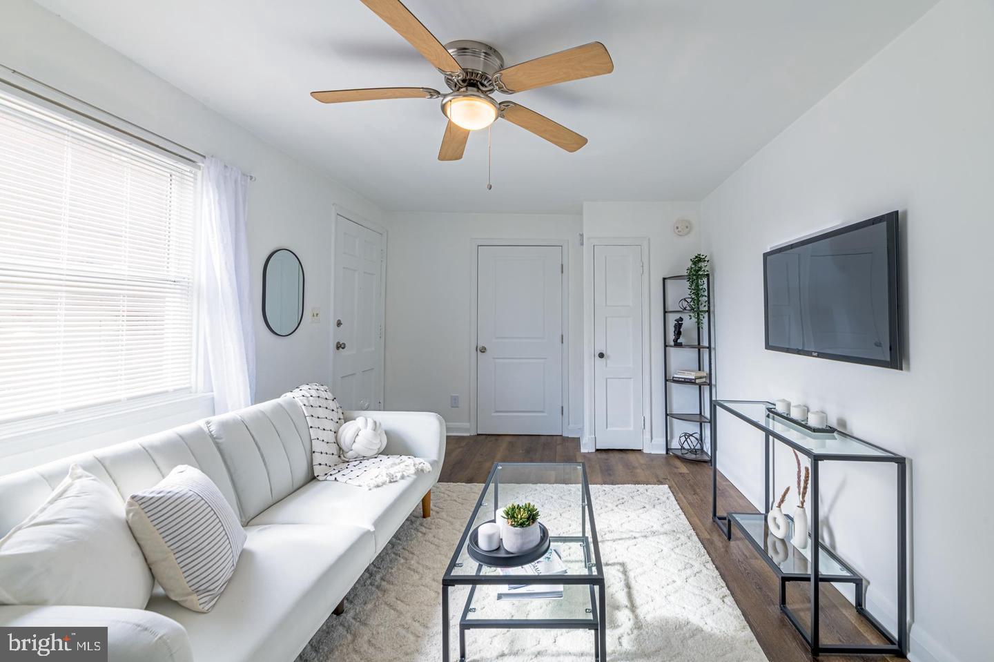 RIDGELEIGH - Residential Lease